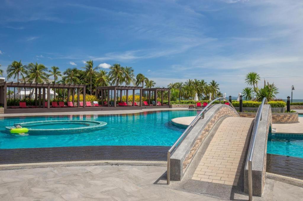 מלון נה ג'ומטיין Ambassador City Jomtien Pattaya - Ocean Wing מראה חיצוני תמונה
