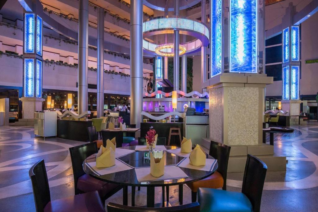 מלון נה ג'ומטיין Ambassador City Jomtien Pattaya - Ocean Wing מראה חיצוני תמונה