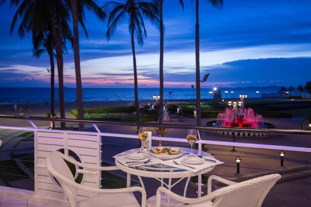 מלון נה ג'ומטיין Ambassador City Jomtien Pattaya - Ocean Wing מראה חיצוני תמונה