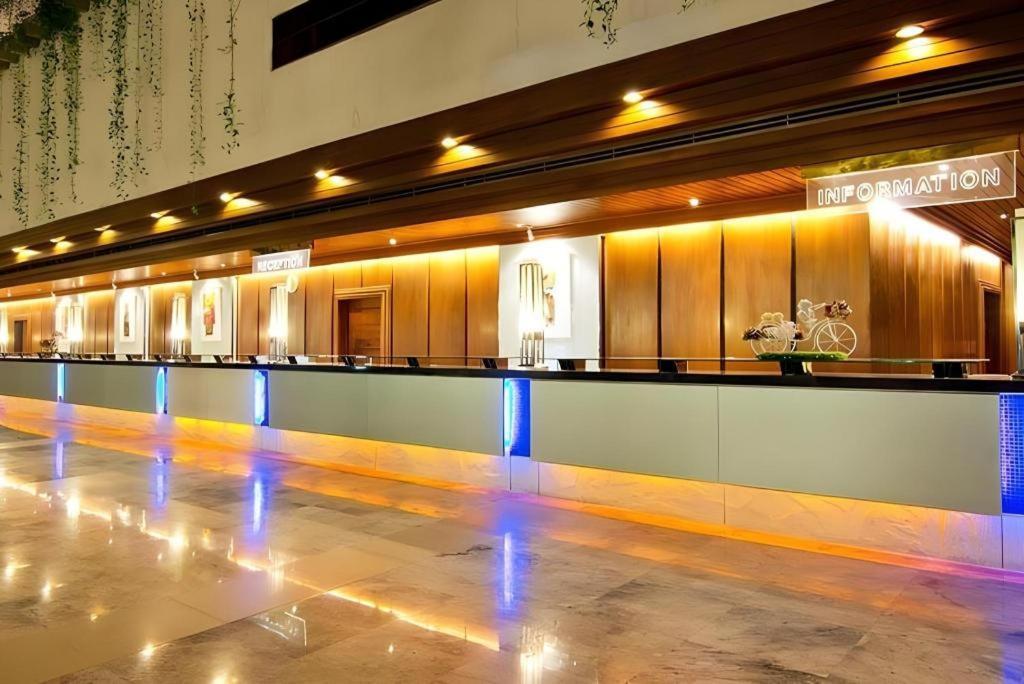 מלון נה ג'ומטיין Ambassador City Jomtien Pattaya - Ocean Wing מראה חיצוני תמונה
